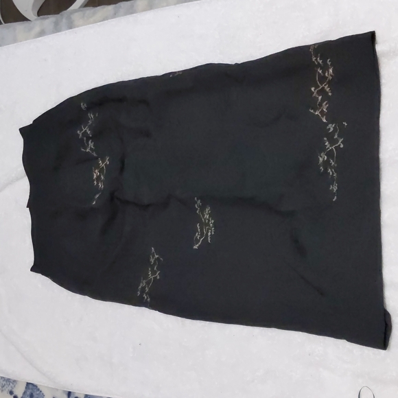 Vintage Long Black Pencil Shirt with Tree Designs - Picture 1 of 4